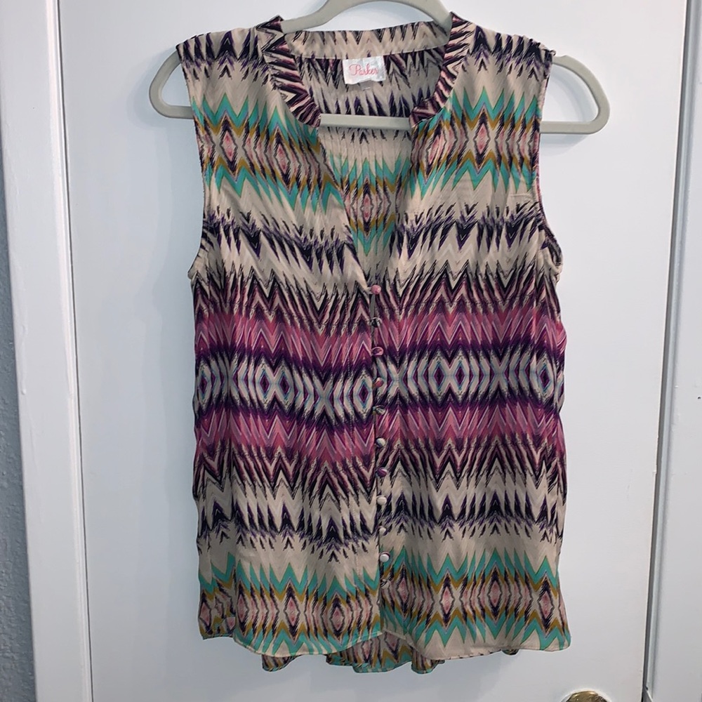 Parker - Sleeveless Blouse